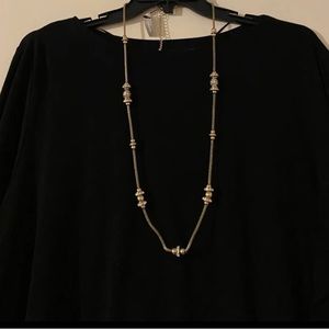 ✨NWT✨ Chico’s mixed metal beaded crystal accented necklace w/unique design